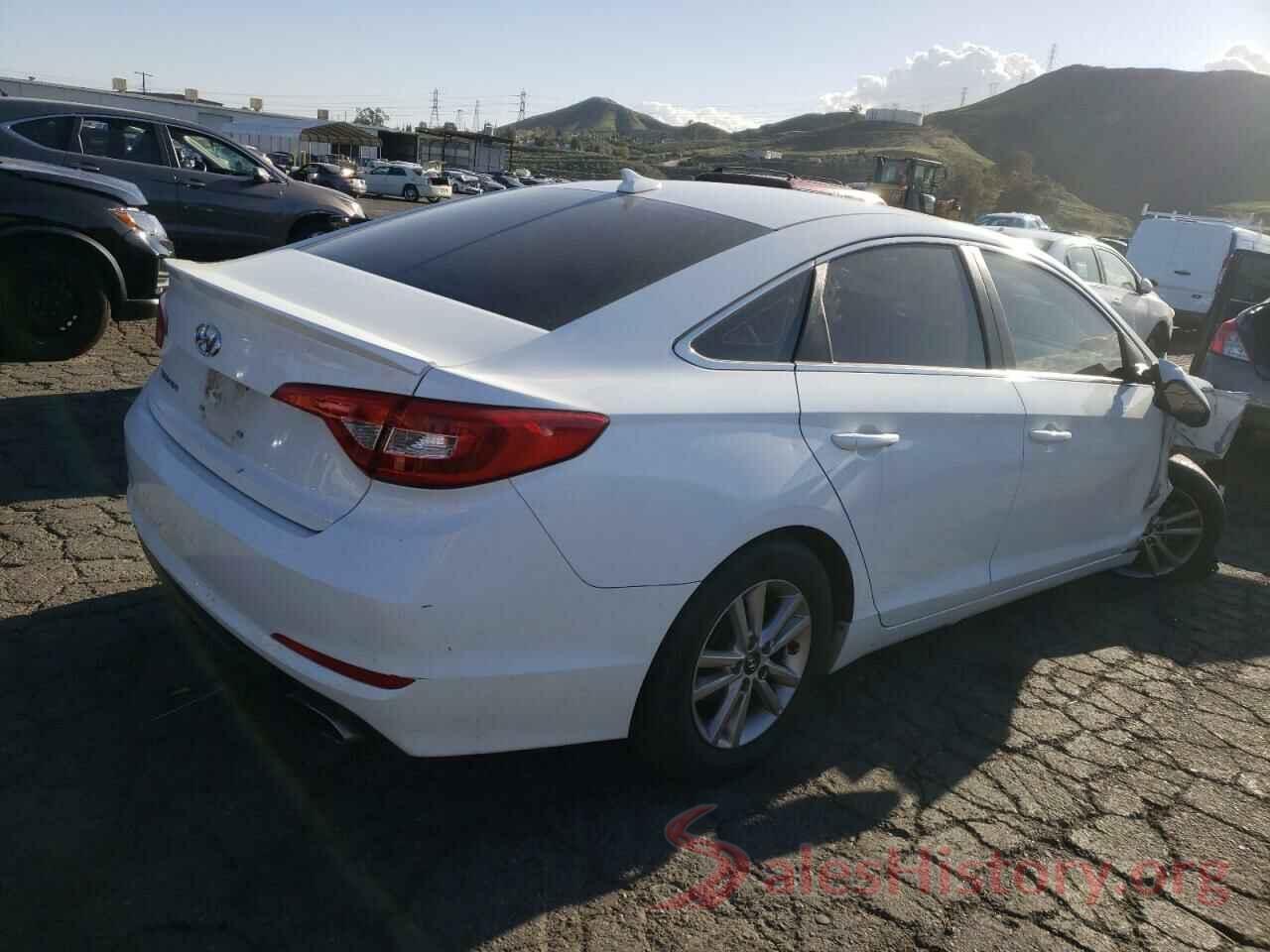 5NPE24AF8HH562558 2017 HYUNDAI SONATA