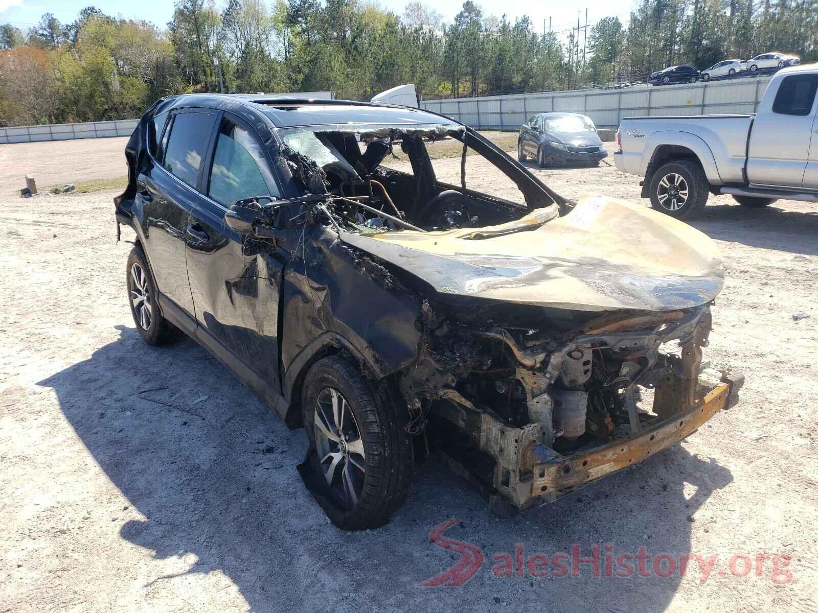 2T3RFREV5JW796689 2018 TOYOTA RAV4