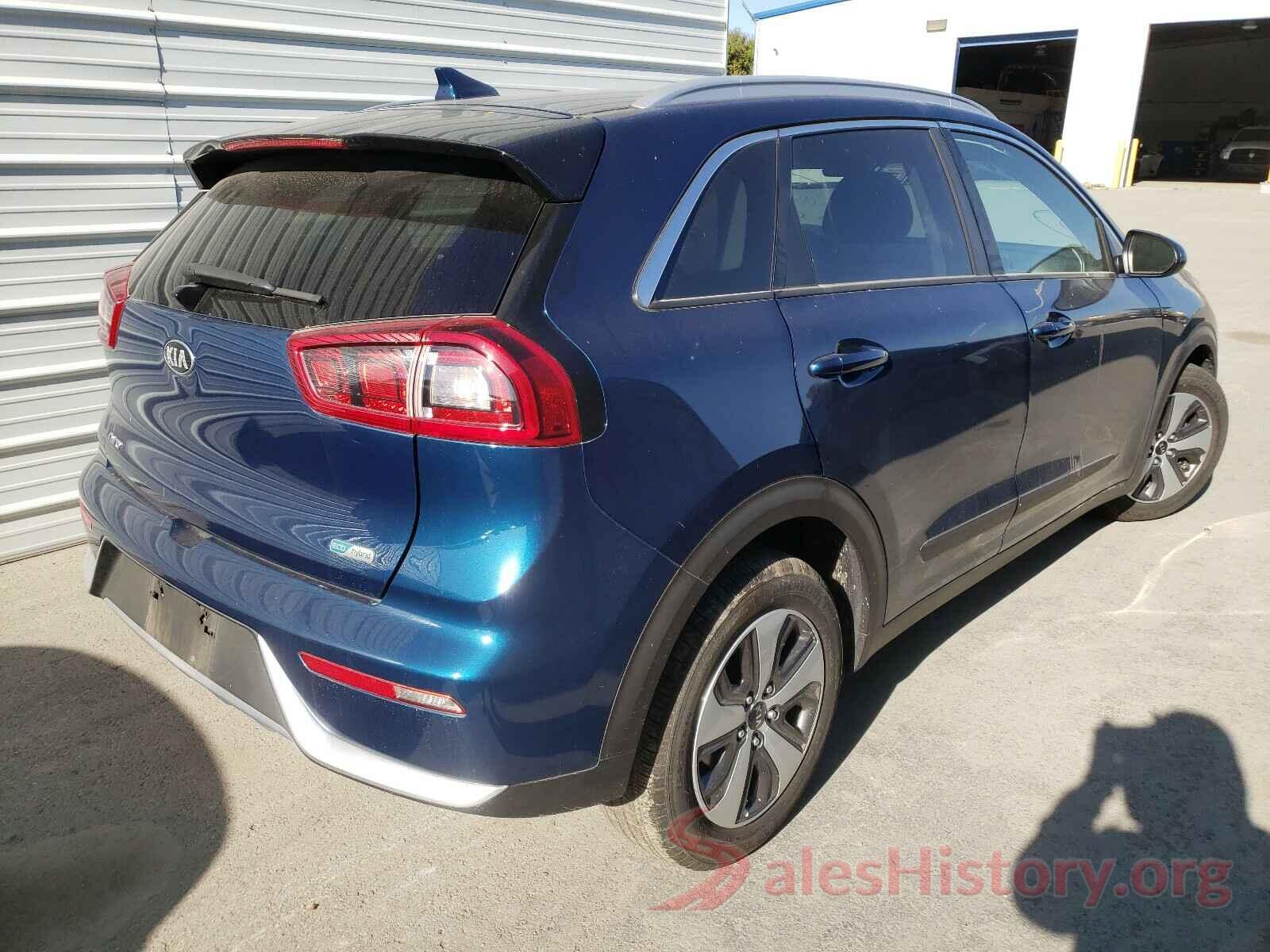 KNDCB3LC7K5318024 2019 KIA NIRO