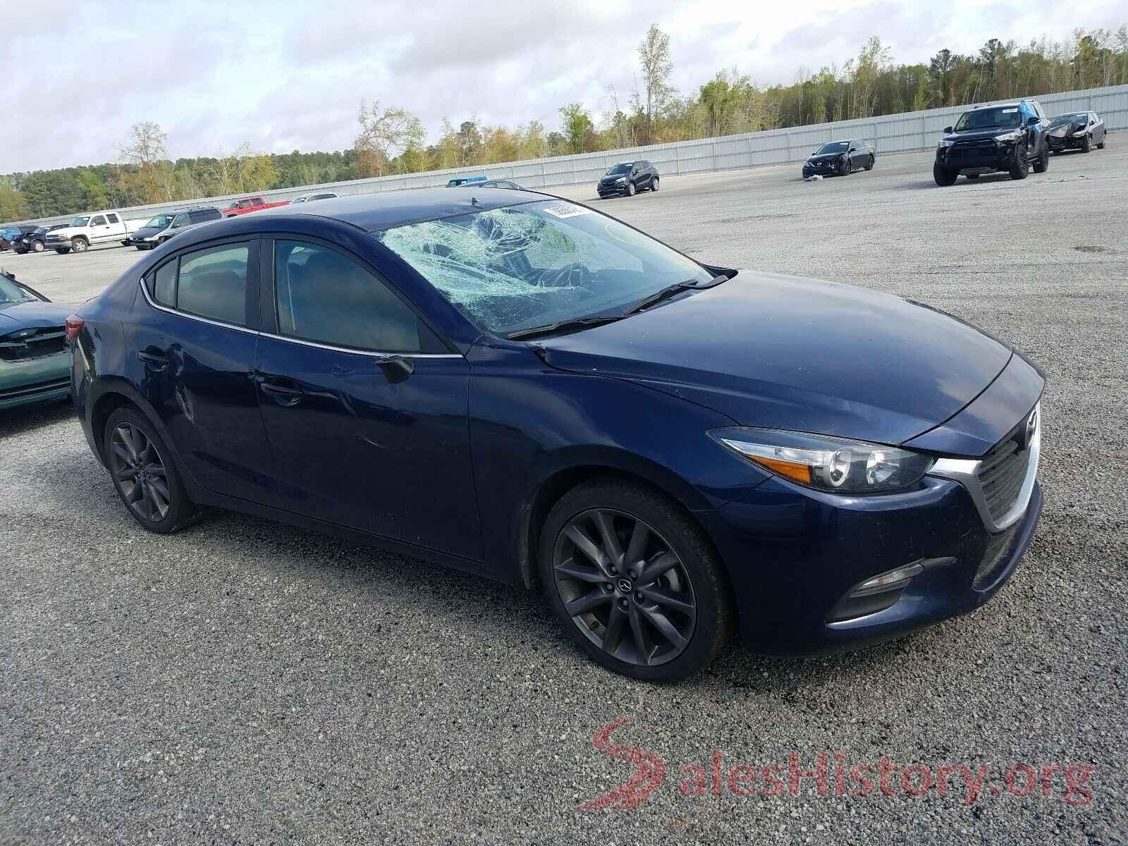 3MZBN1V39JM270813 2018 MAZDA 3