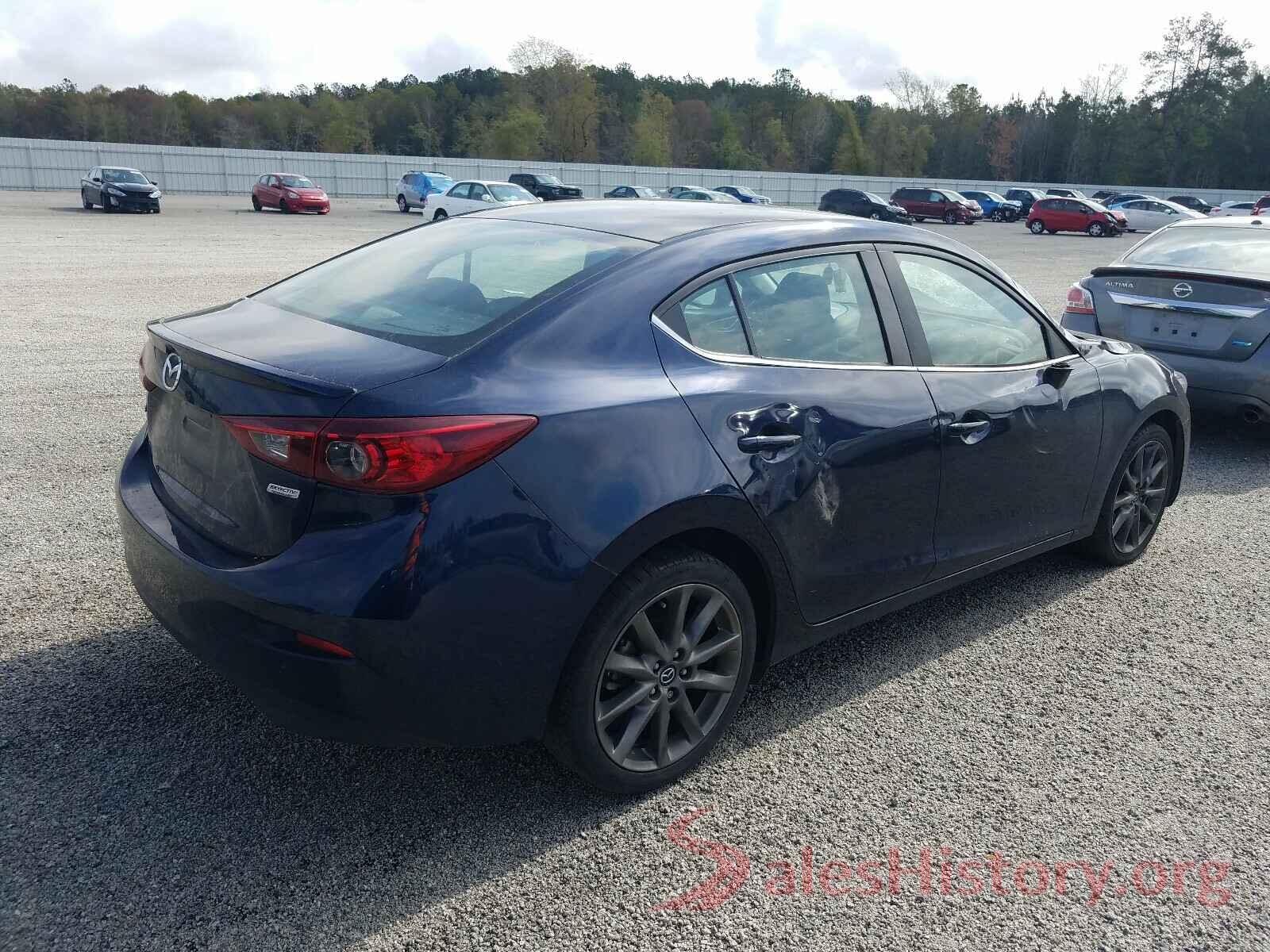 3MZBN1V39JM270813 2018 MAZDA 3