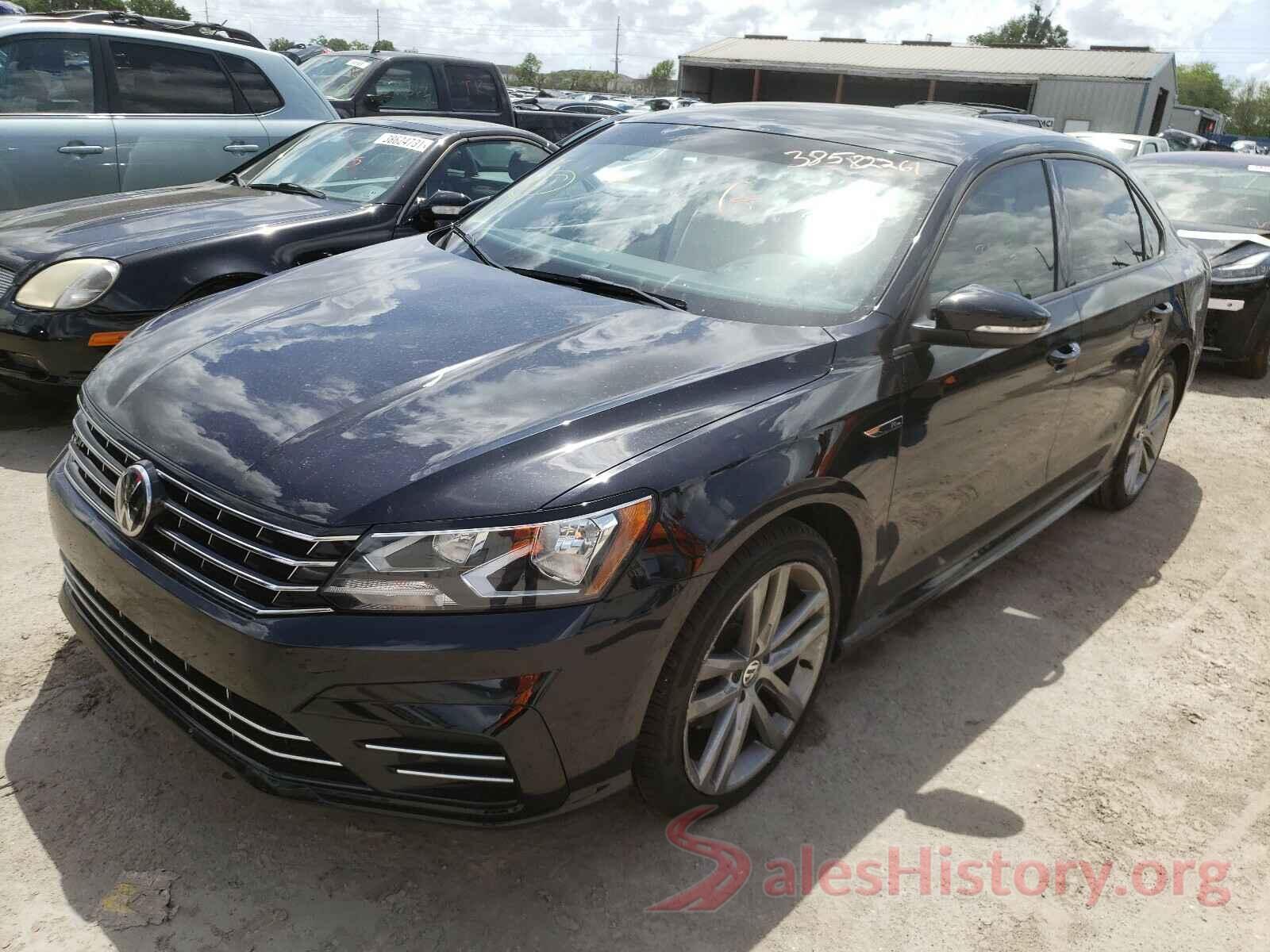 1VWAA7A35JC042583 2018 VOLKSWAGEN PASSAT