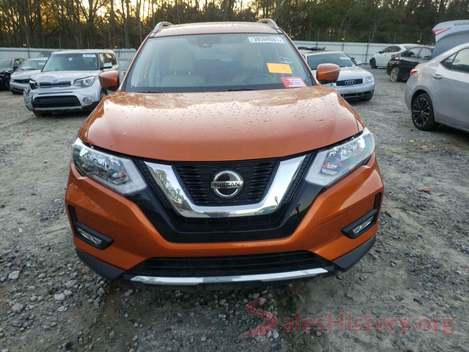 JN8AT2MT9JW463687 2018 NISSAN ROGUE