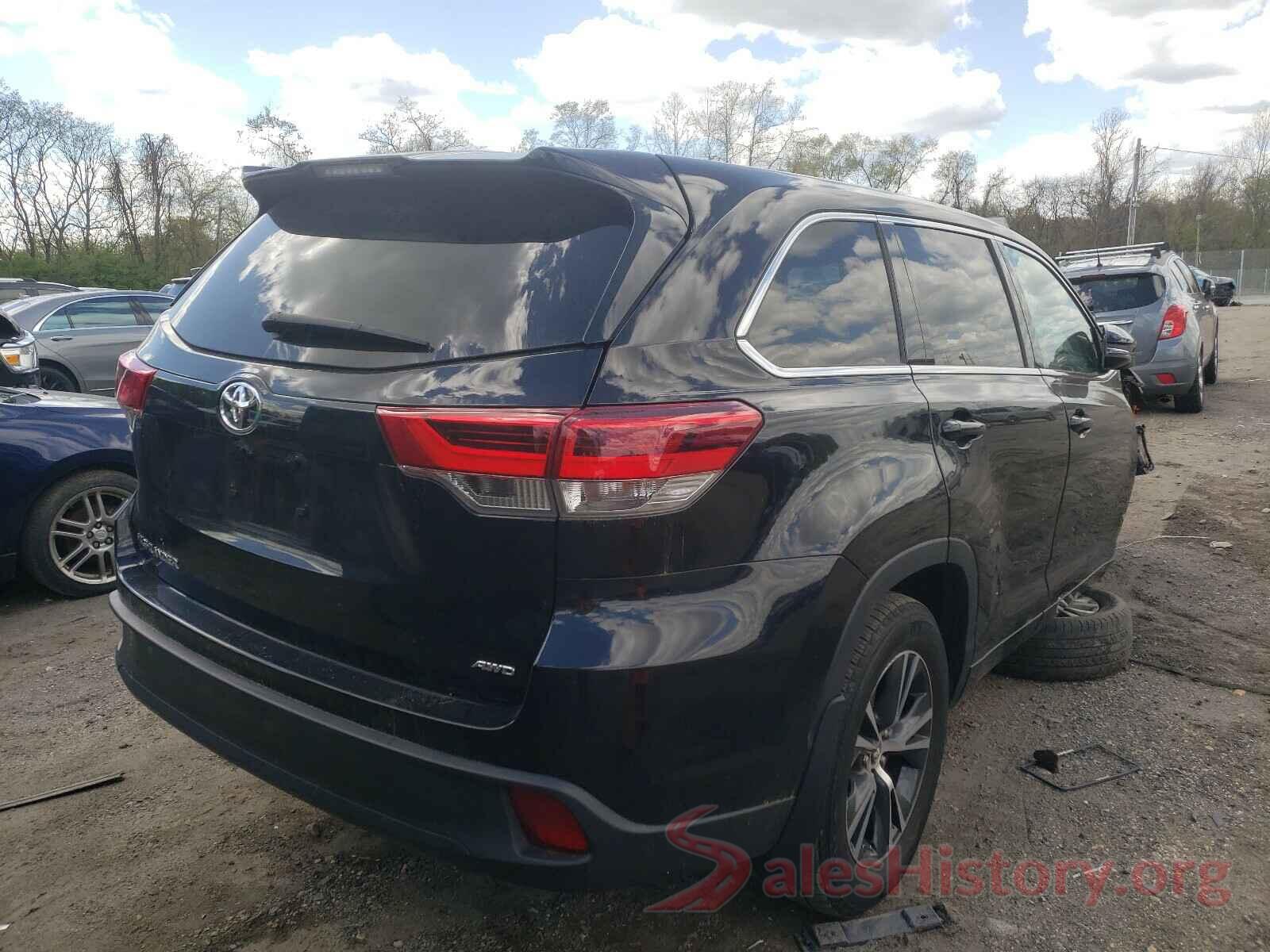 5TDBZRFH7JS899955 2018 TOYOTA HIGHLANDER