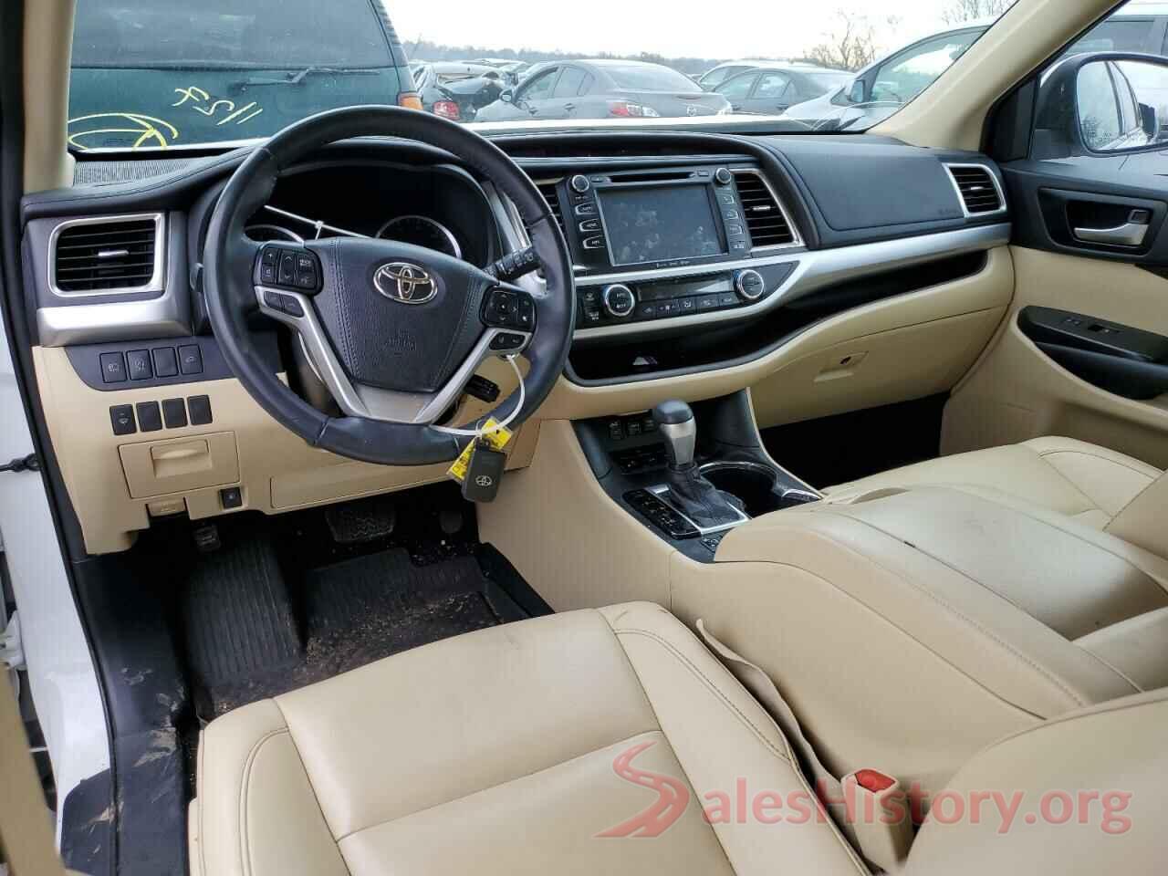 5TDJZRFH1KS625292 2019 TOYOTA HIGHLANDER