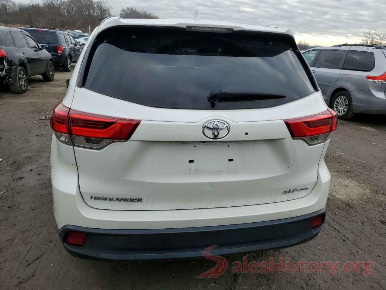 5TDJZRFH1KS625292 2019 TOYOTA HIGHLANDER