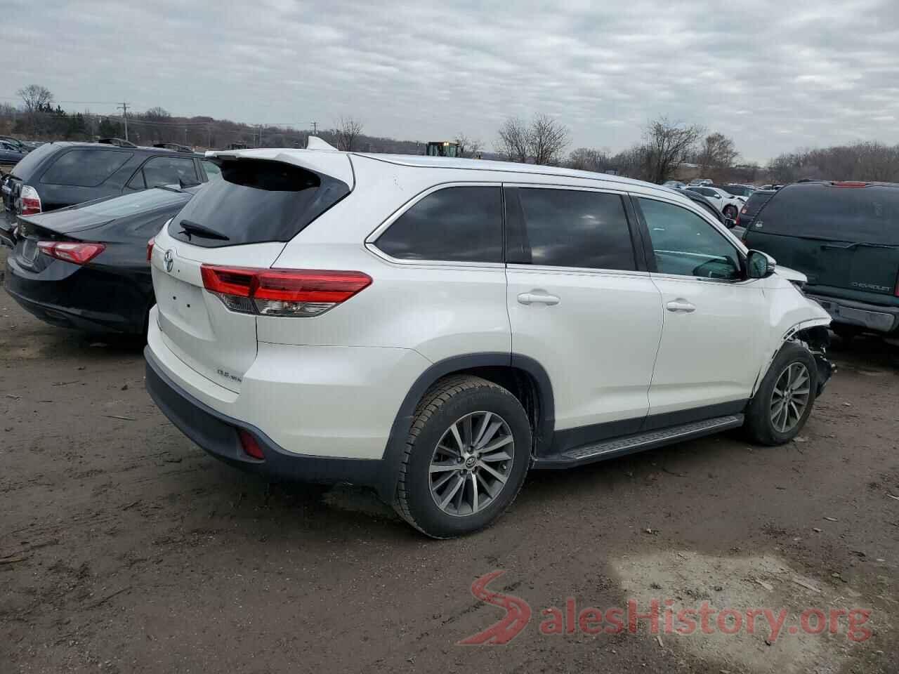 5TDJZRFH1KS625292 2019 TOYOTA HIGHLANDER