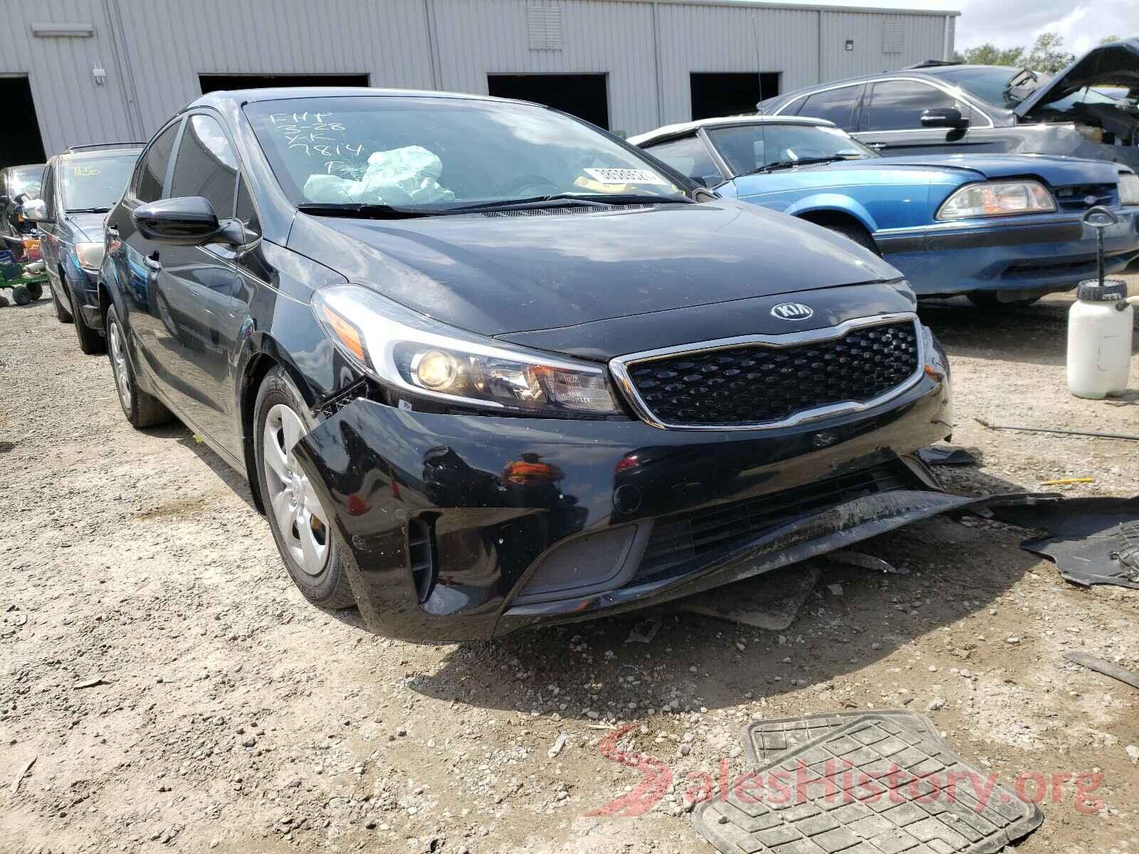 3KPFK4A70HE087814 2017 KIA FORTE