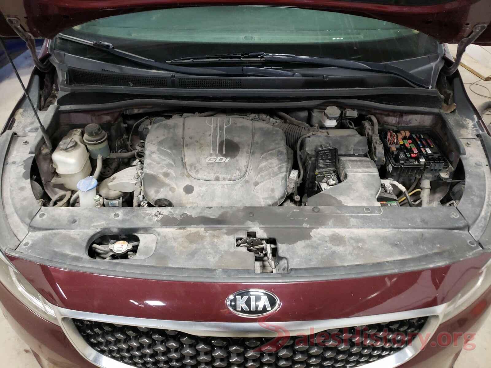 KNDMB5C19H6340043 2017 KIA SEDONA