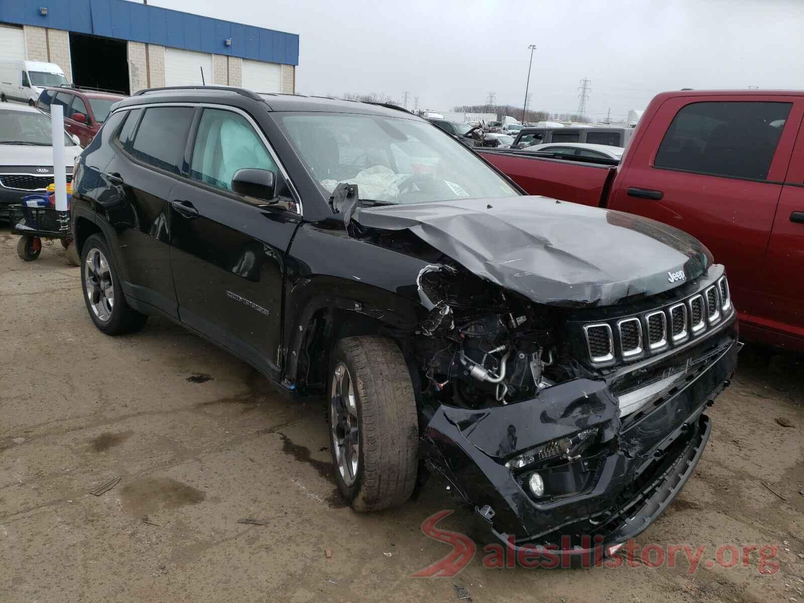 3C4NJDCB8KT735645 2019 JEEP COMPASS