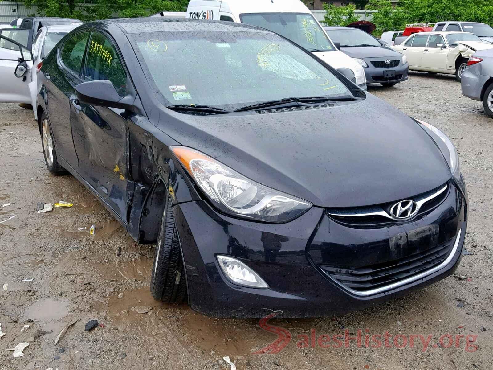 5NPDH4AE8DH232592 2013 HYUNDAI ELANTRA