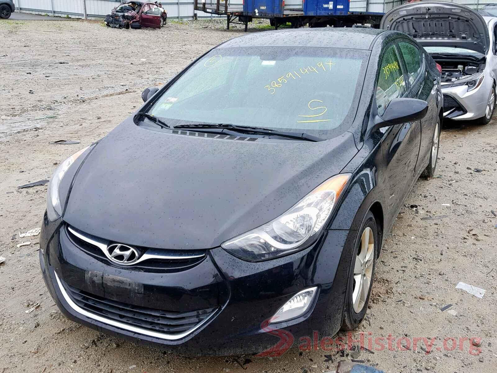 5NPDH4AE8DH232592 2013 HYUNDAI ELANTRA