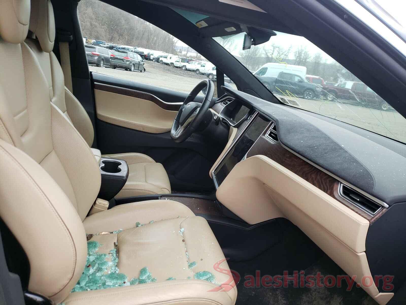 5YJXCAE20GF008813 2016 TESLA MODEL X