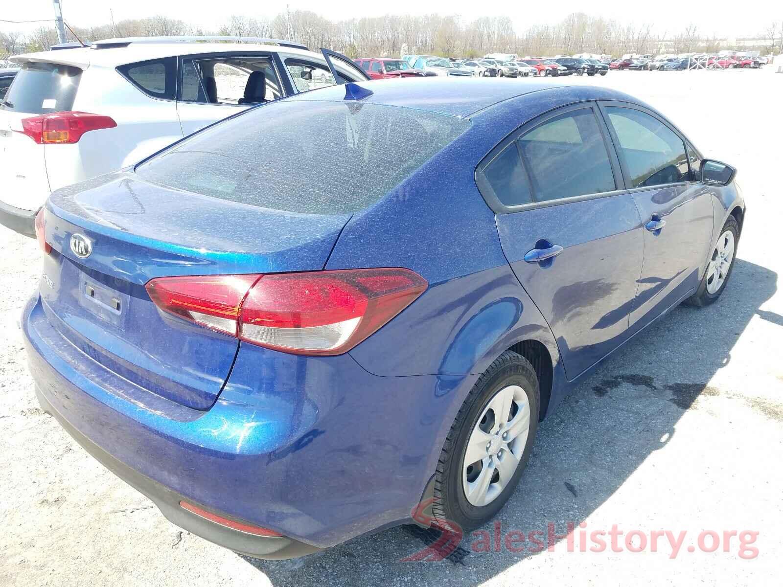 3KPFK4A70HE138843 2017 KIA FORTE