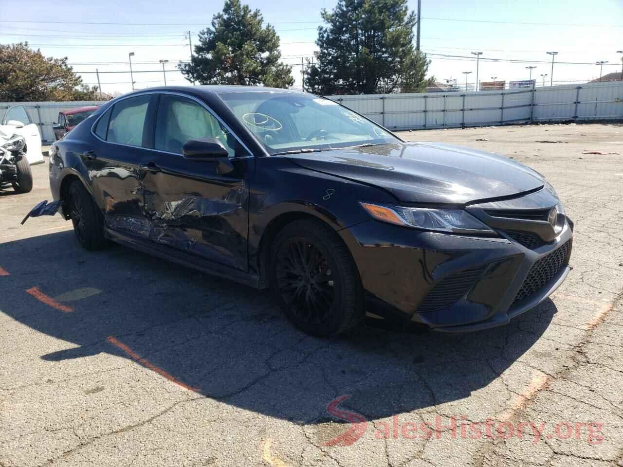 JTNB11HK5J3028356 2018 TOYOTA CAMRY