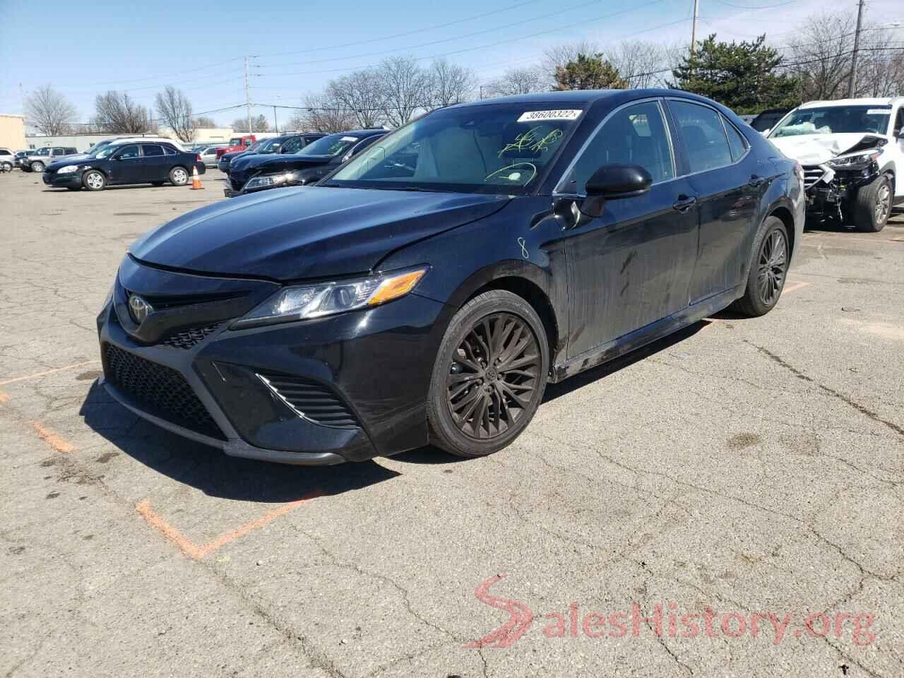 JTNB11HK5J3028356 2018 TOYOTA CAMRY