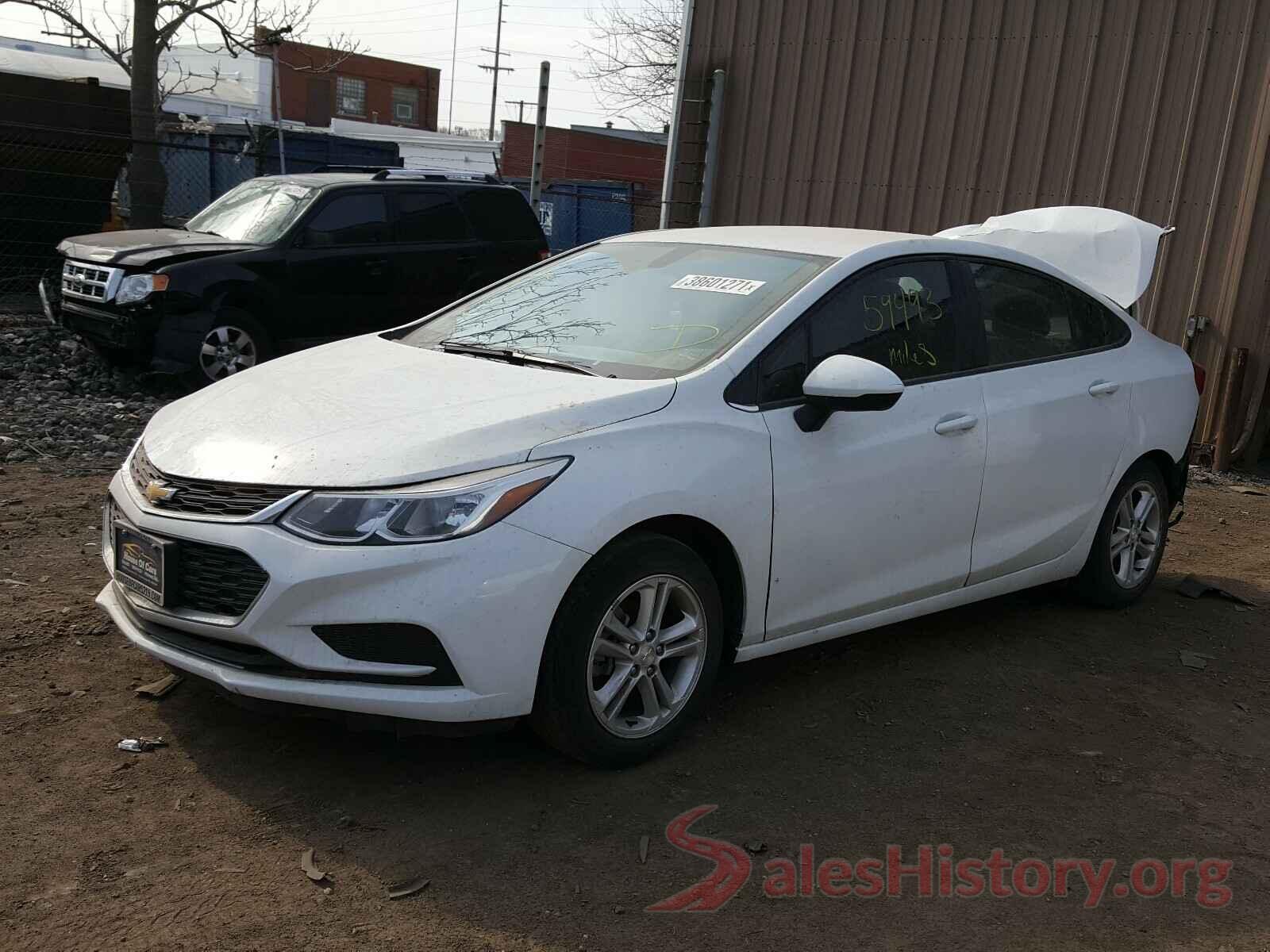 1G1BC5SM9J7125772 2018 CHEVROLET CRUZE