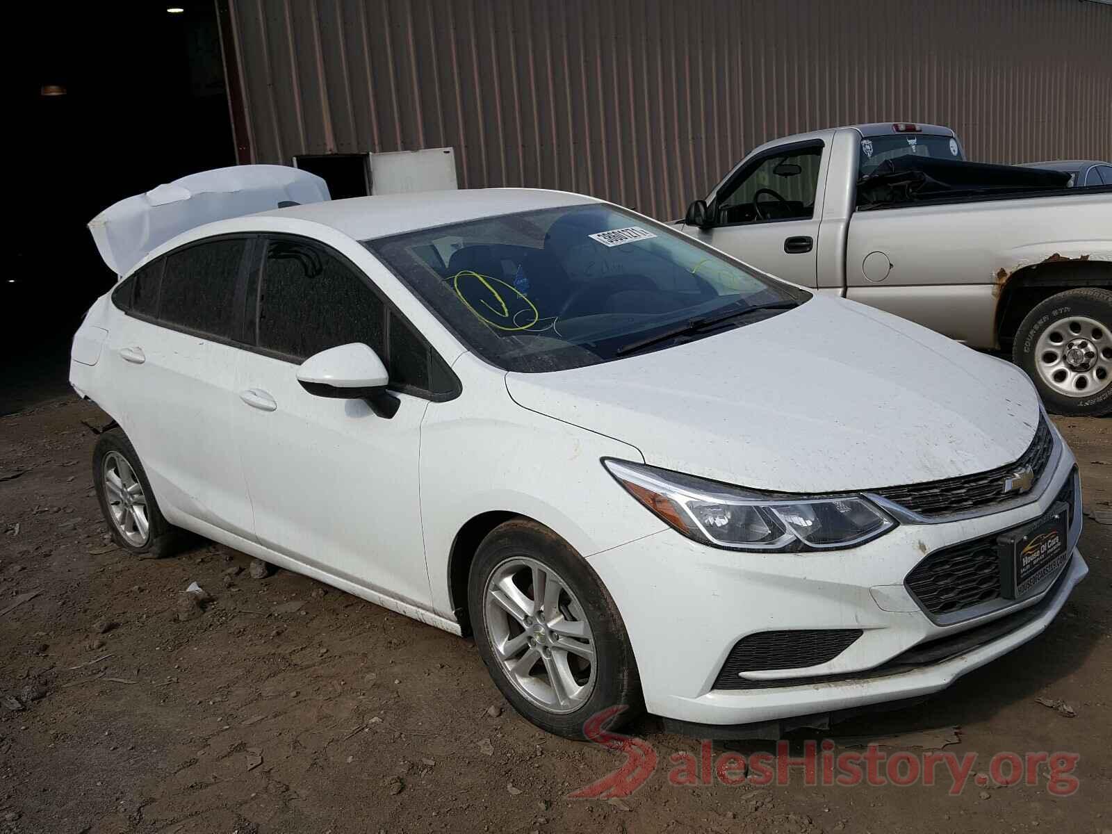 1G1BC5SM9J7125772 2018 CHEVROLET CRUZE