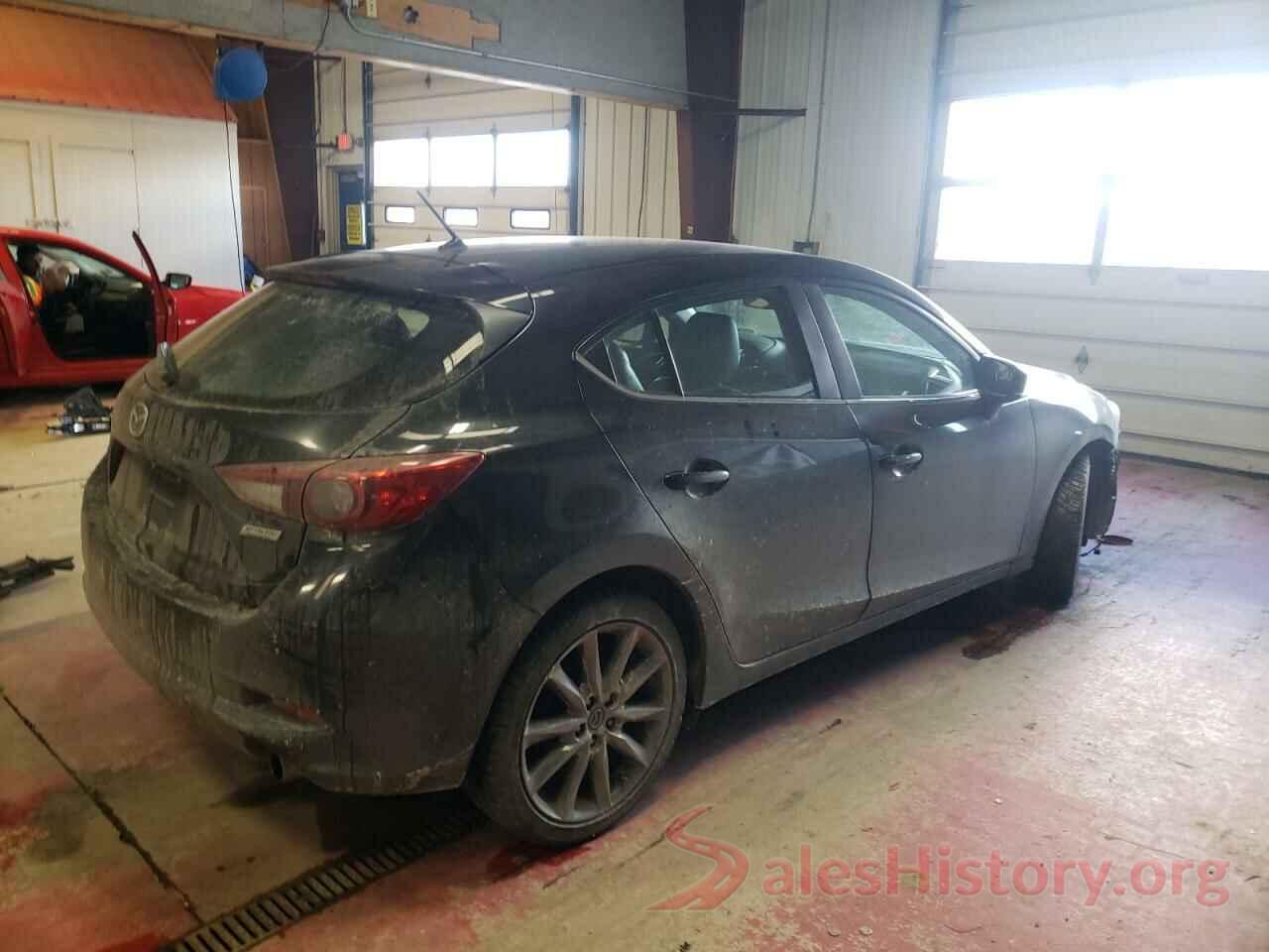 3MZBN1L3XJM182520 2018 MAZDA 3