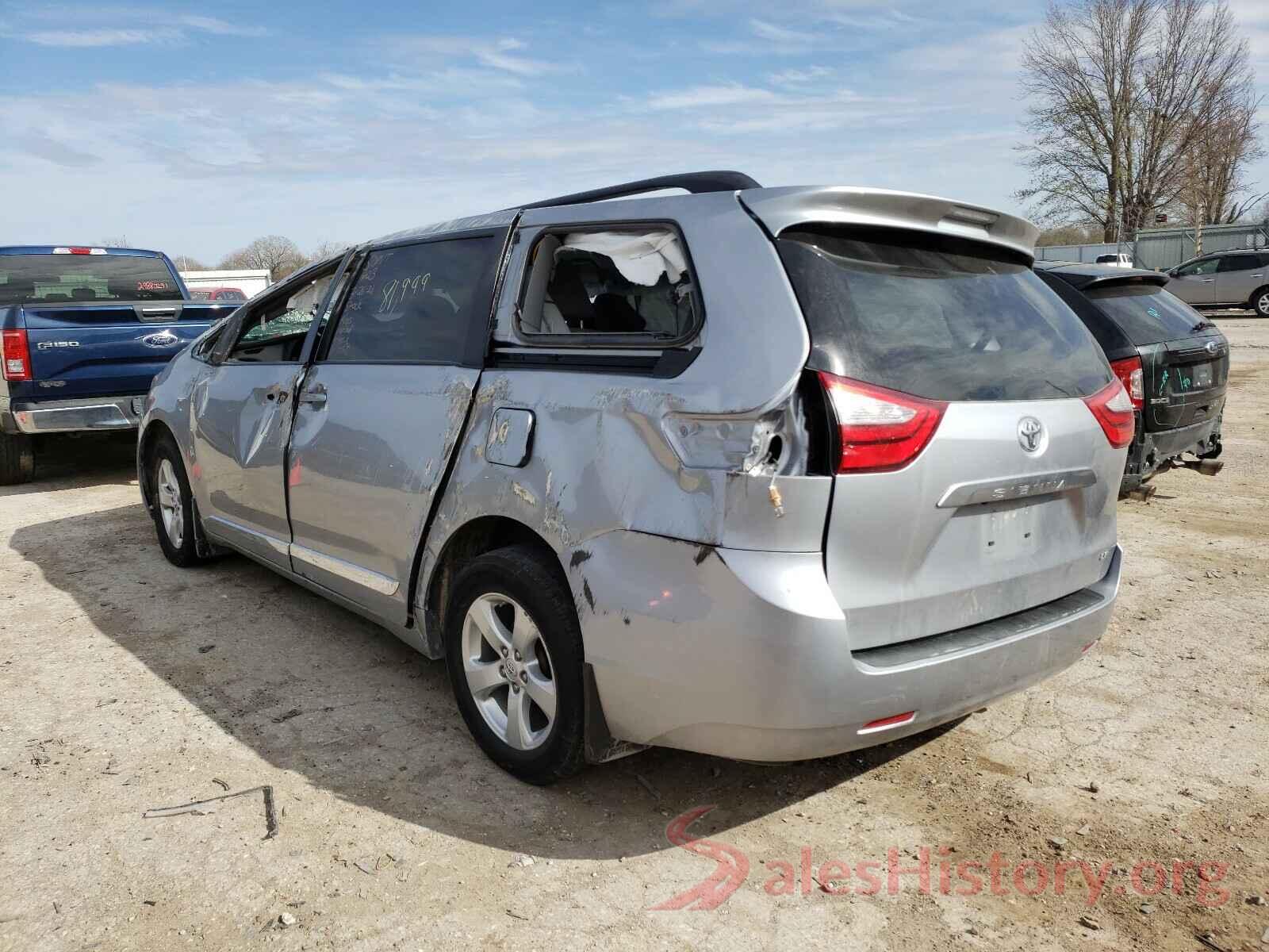 5TDKZ3DC6HS800685 2017 TOYOTA SIENNA