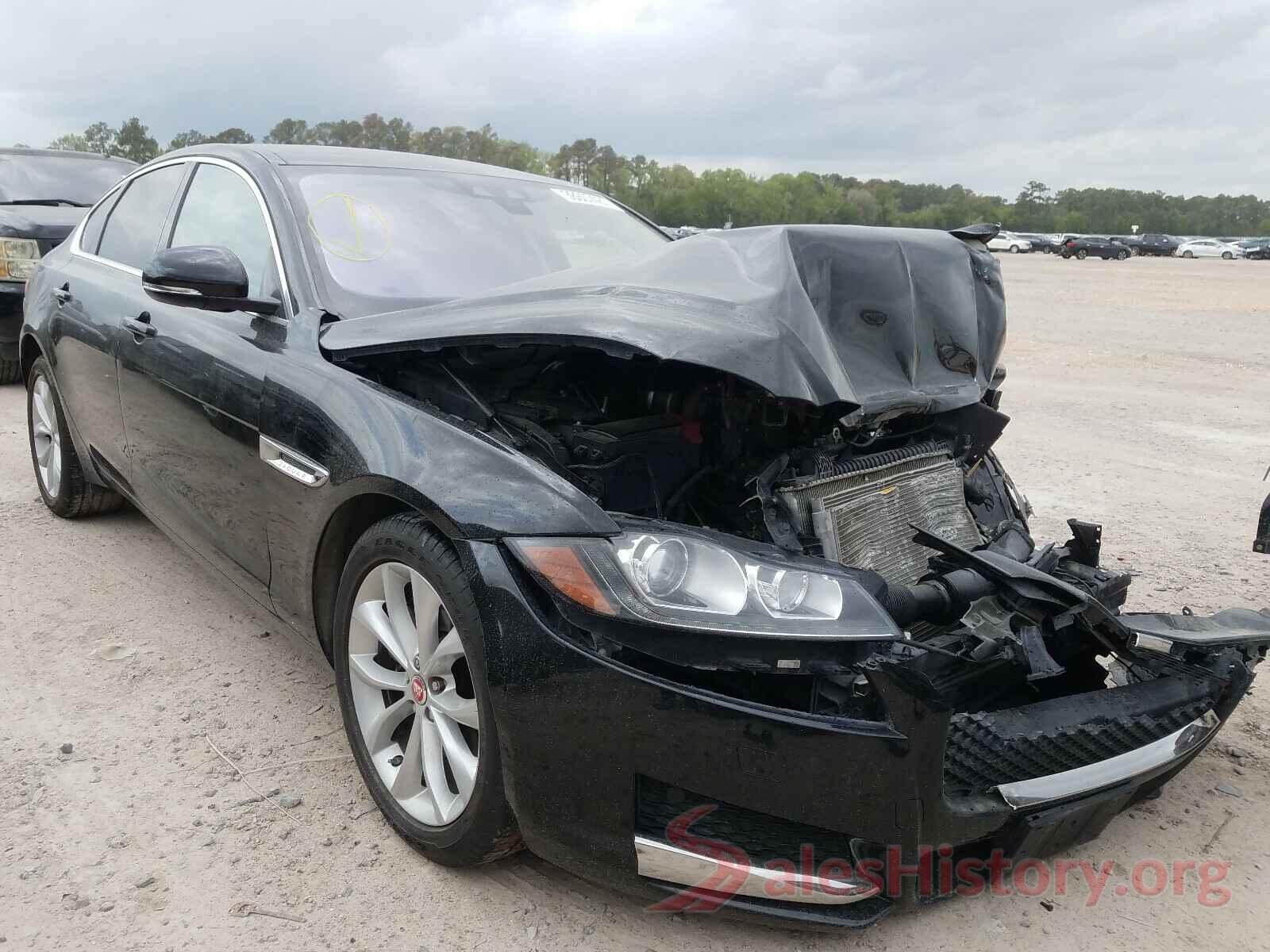 SAJBD4BNXHCY33068 2017 JAGUAR XF