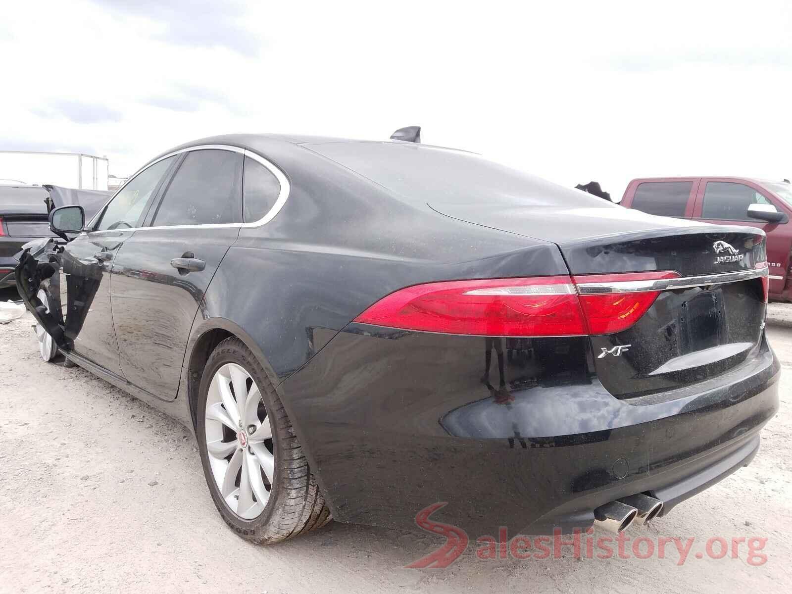 SAJBD4BNXHCY33068 2017 JAGUAR XF