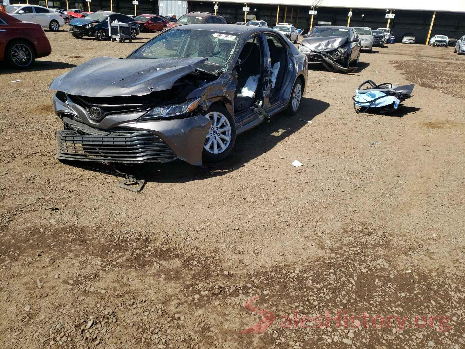 4T1C11AK2LU327475 2020 TOYOTA CAMRY