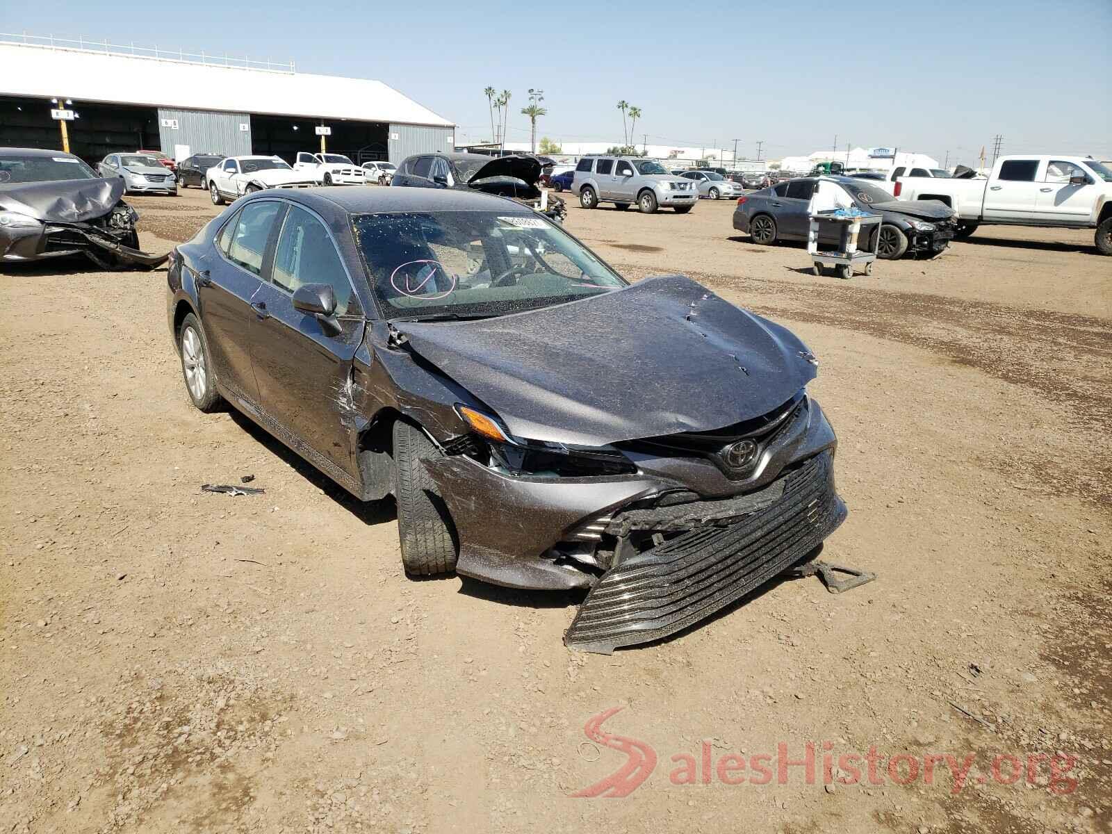 4T1C11AK2LU327475 2020 TOYOTA CAMRY