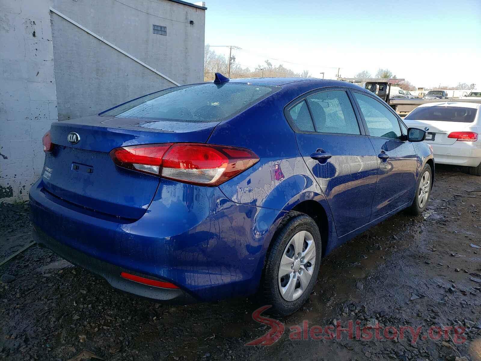 3KPFK4A75HE111184 2017 KIA FORTE