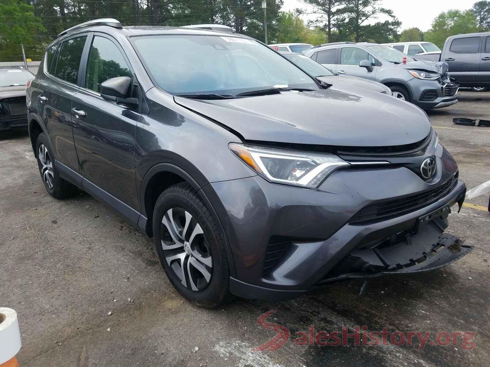 JTMBFREV9HJ703117 2017 TOYOTA RAV4