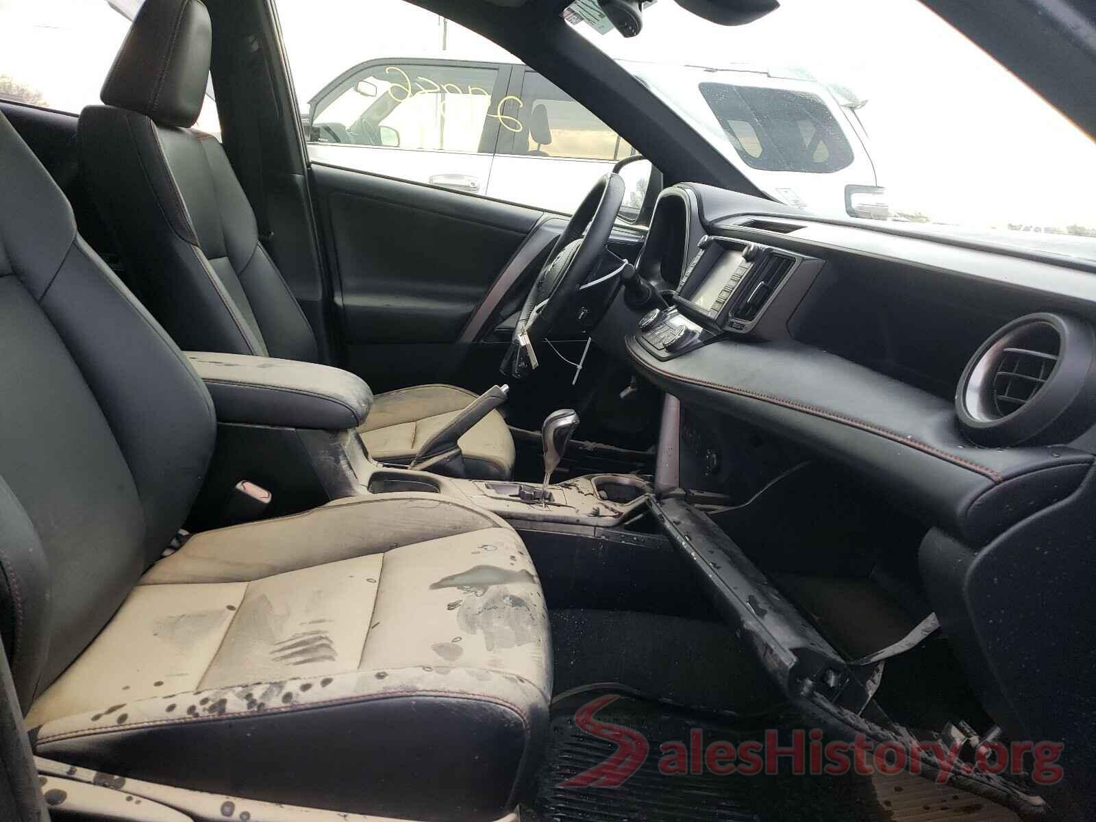 JTMJJREV7JD155102 2018 TOYOTA RAV4