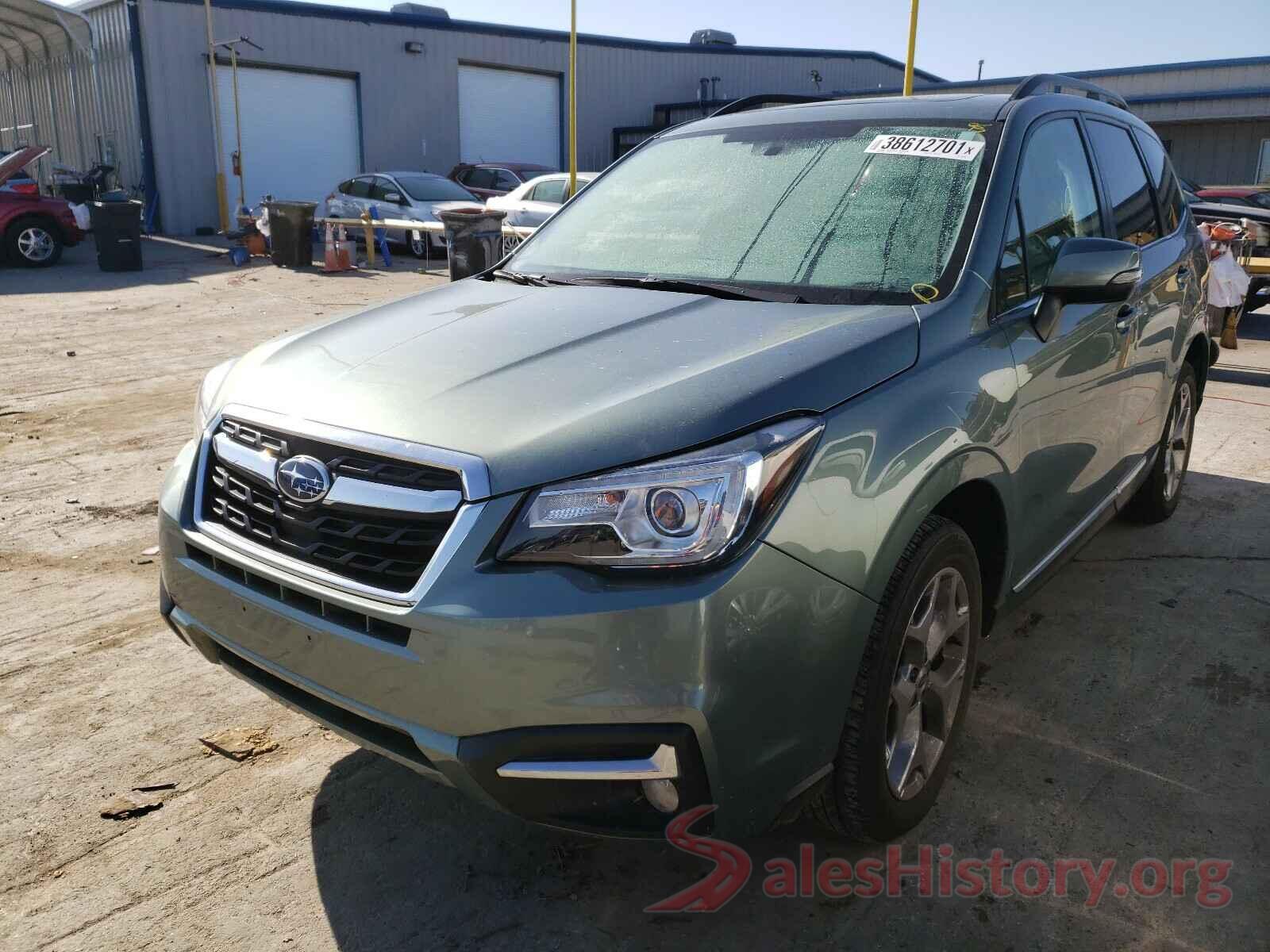 JF2SJAWC2JH485940 2018 SUBARU FORESTER