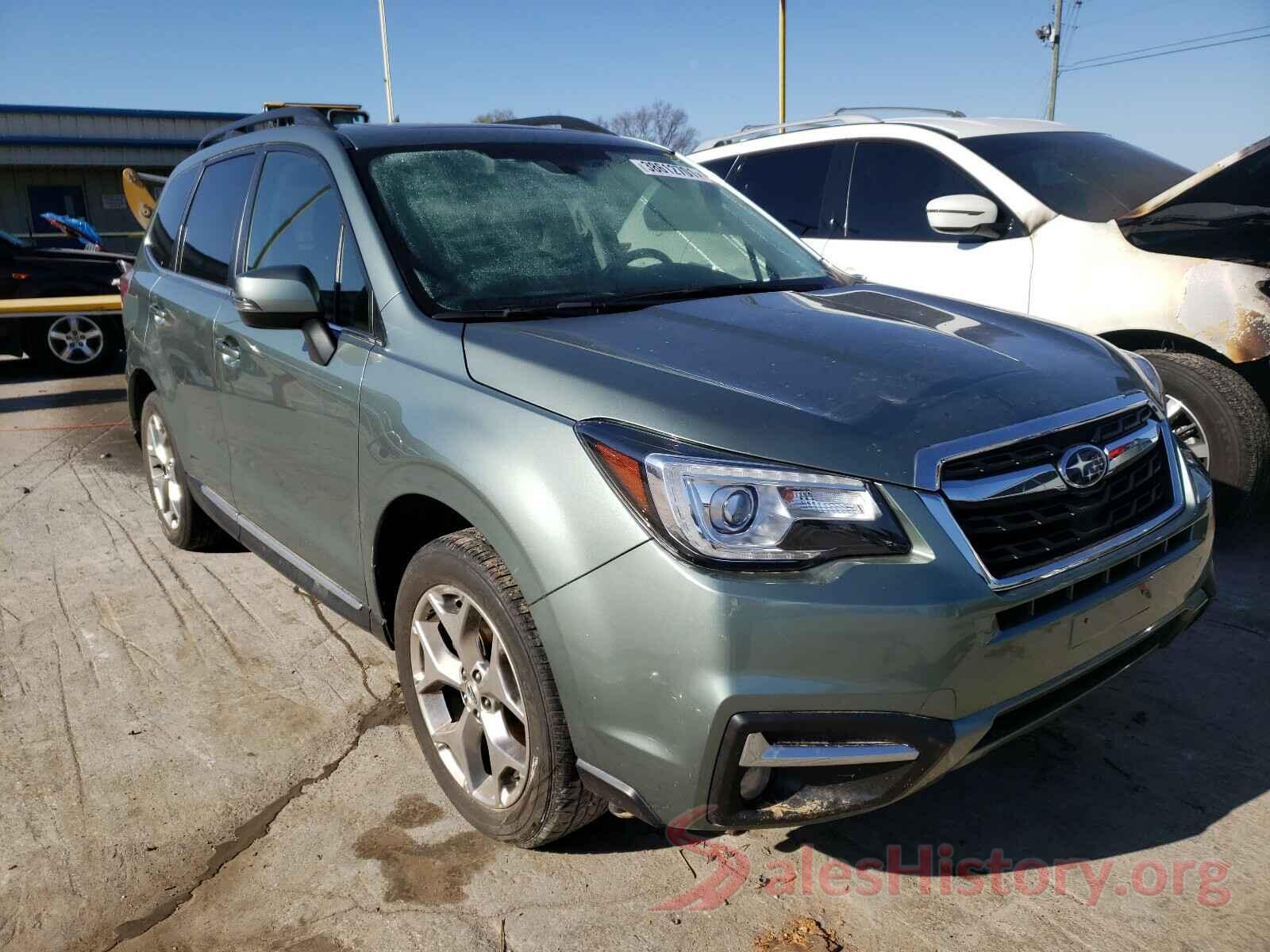 JF2SJAWC2JH485940 2018 SUBARU FORESTER