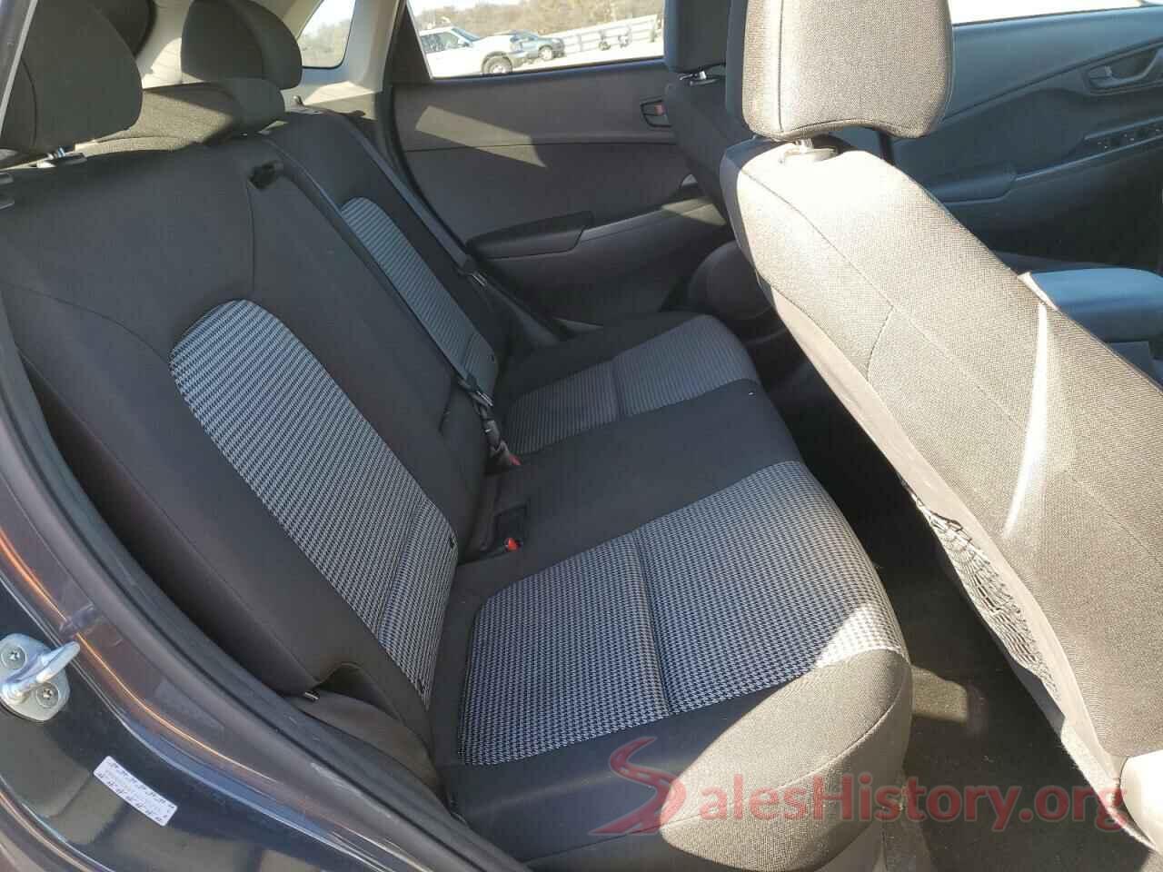 KM8K2CAA7JU131296 2018 HYUNDAI KONA