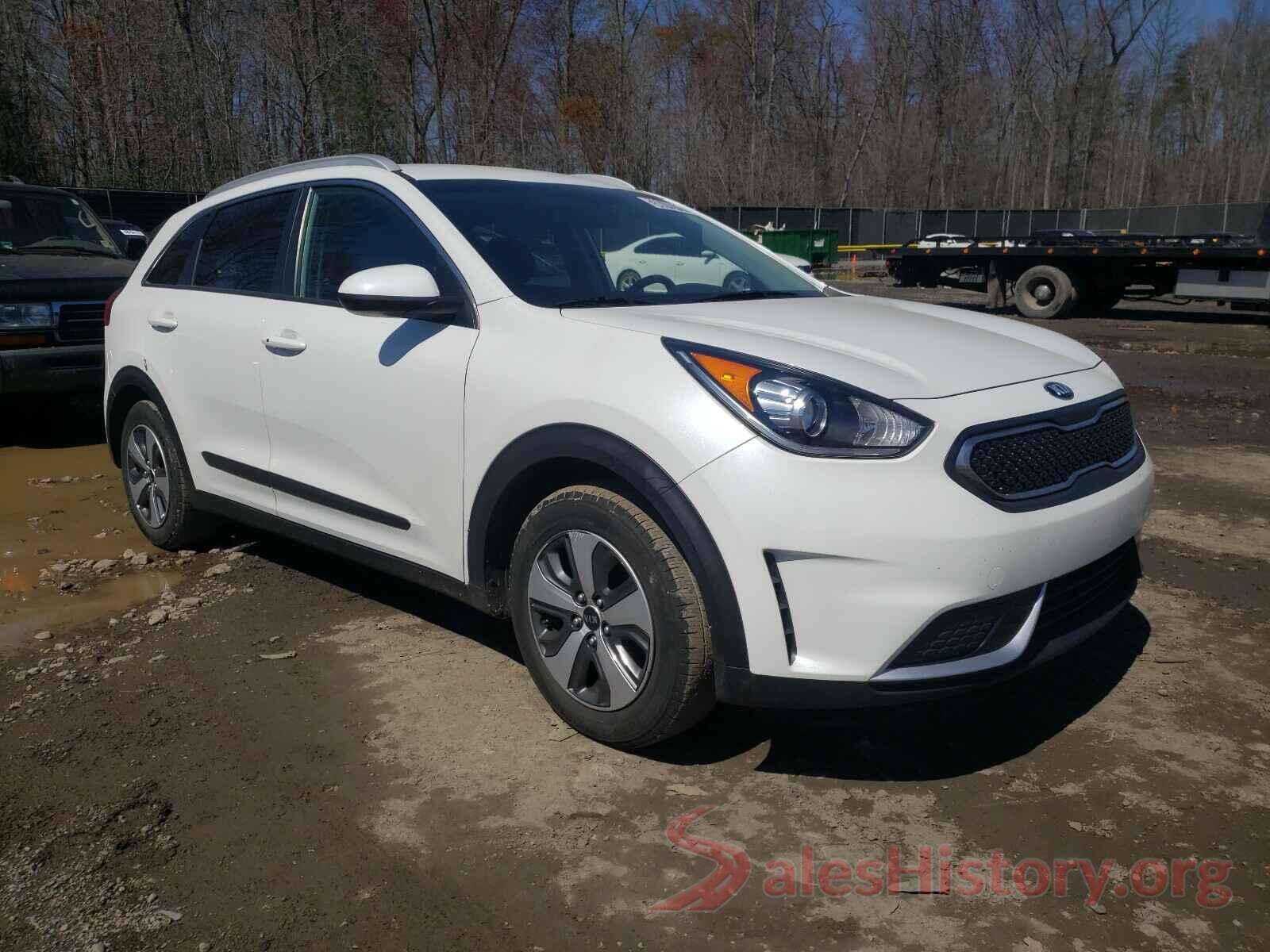 KNDCB3LC2K5294103 2019 KIA NIRO