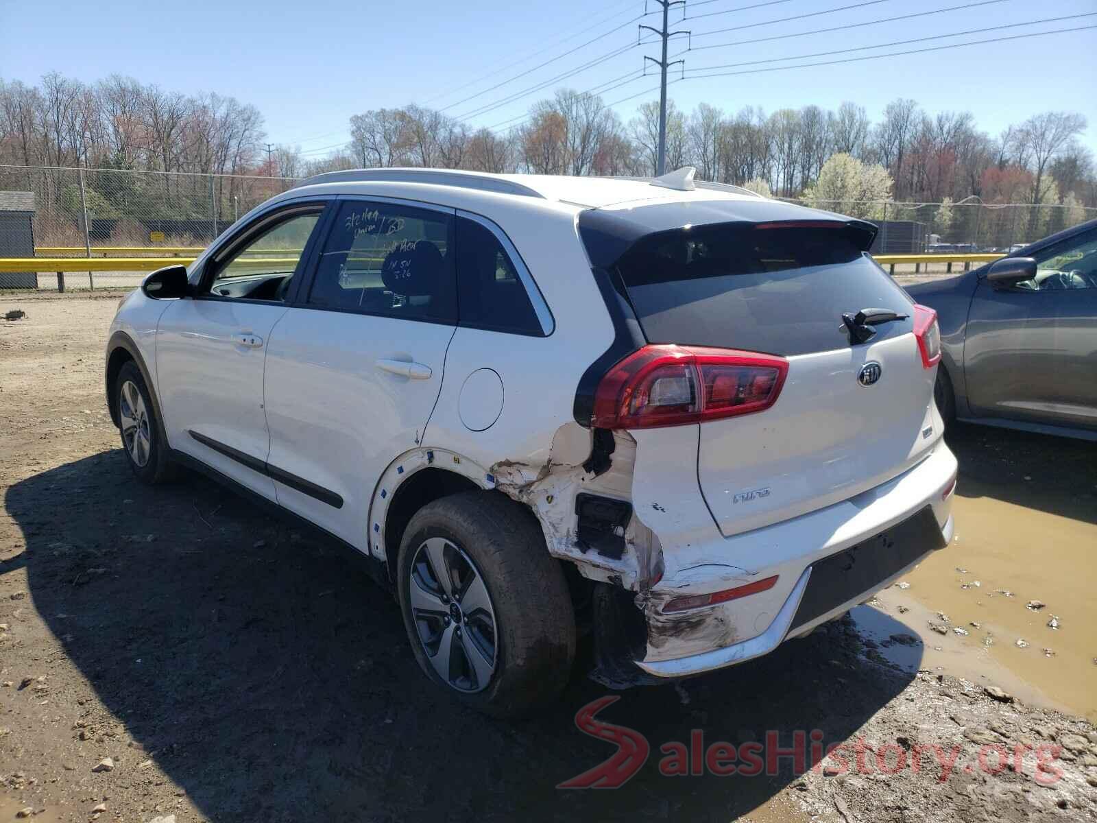 KNDCB3LC2K5294103 2019 KIA NIRO