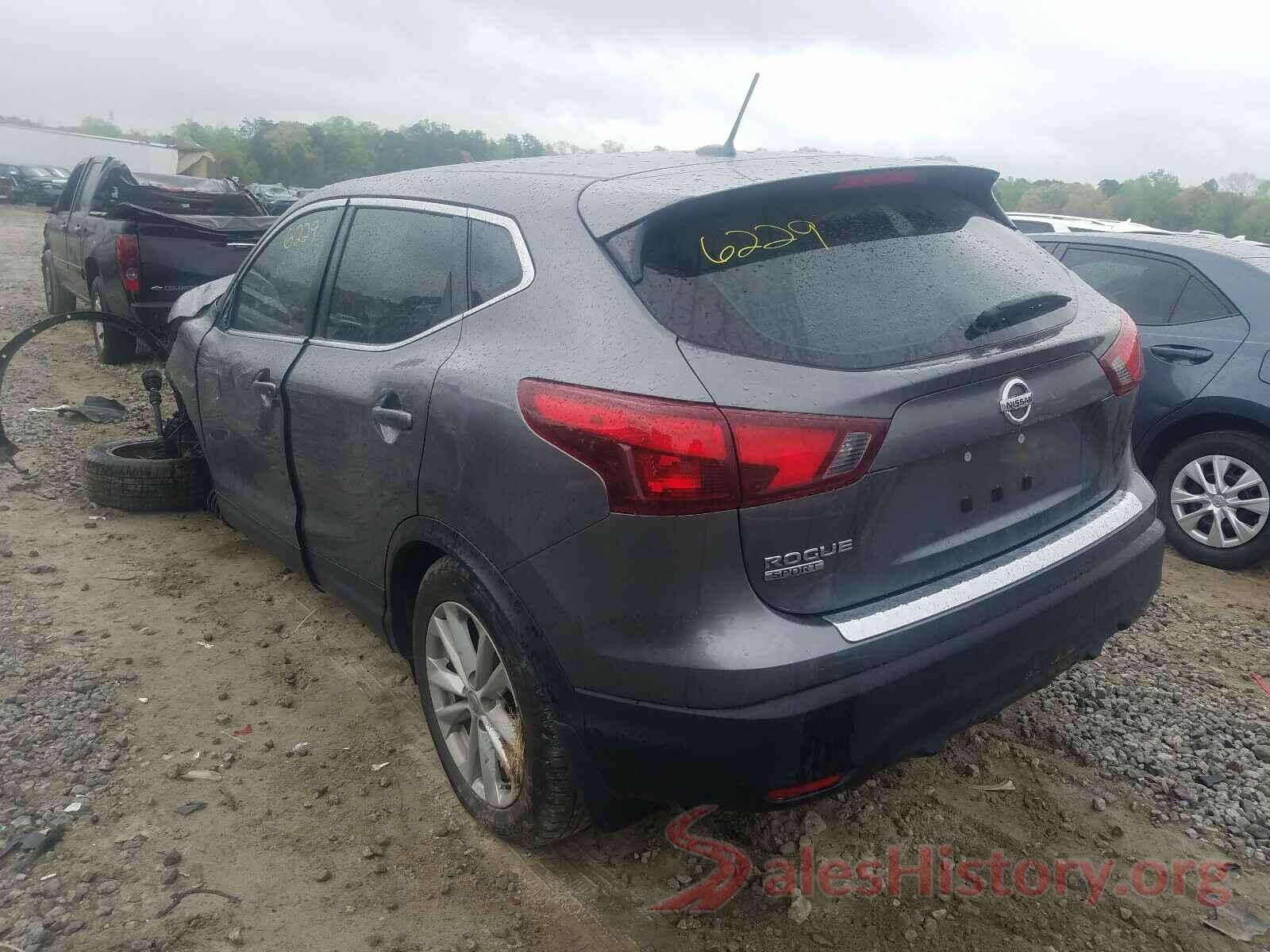 JN1BJ1CP8JW186229 2018 NISSAN ROGUE