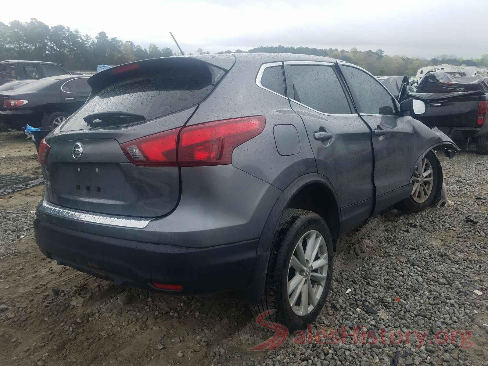 JN1BJ1CP8JW186229 2018 NISSAN ROGUE