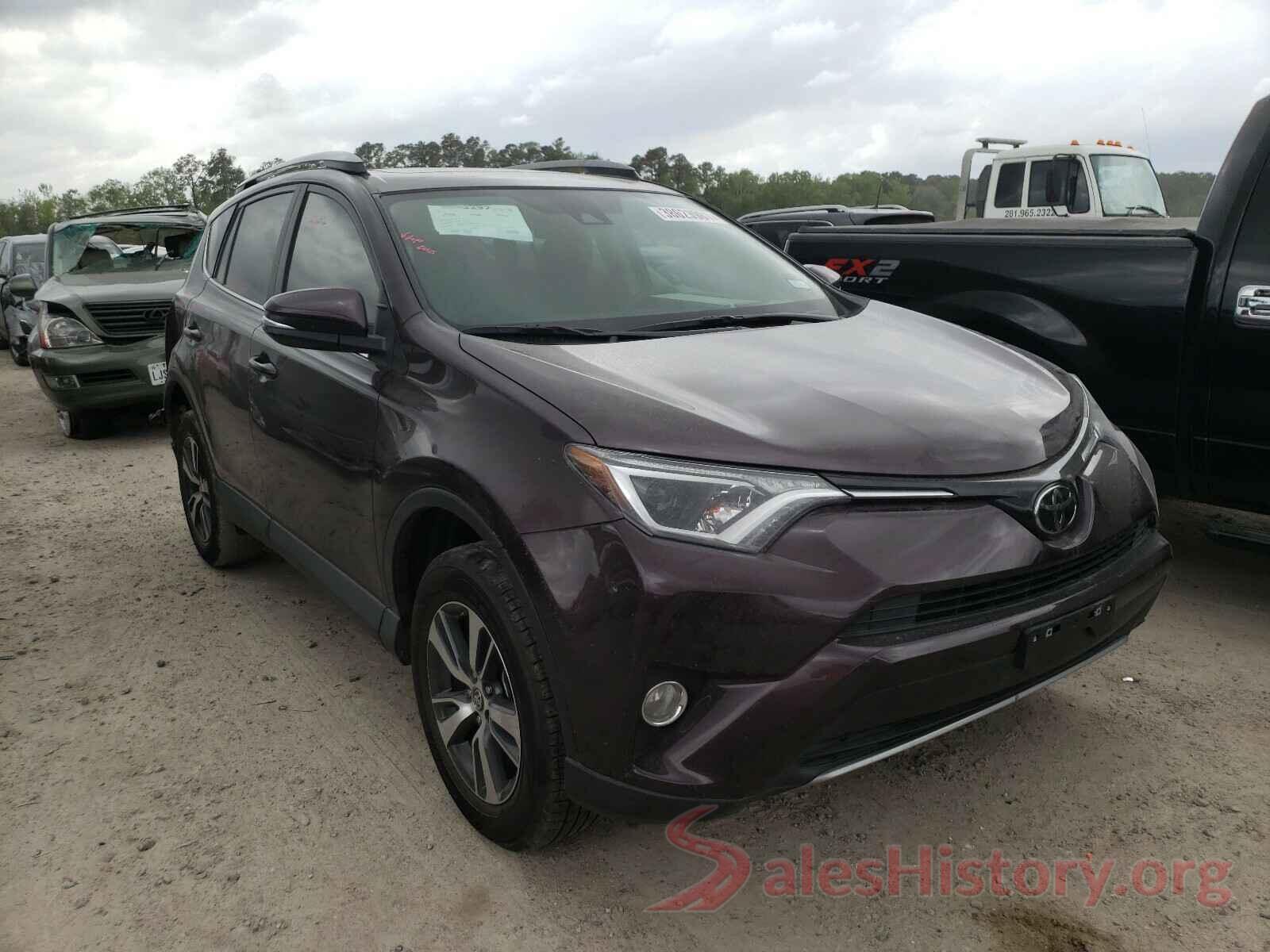 2T3WFREV0JW429590 2018 TOYOTA RAV4