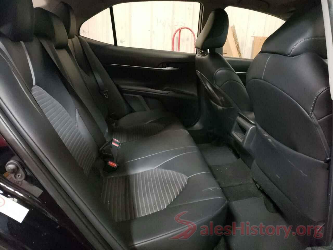 4T1B11HK3JU089764 2018 TOYOTA CAMRY