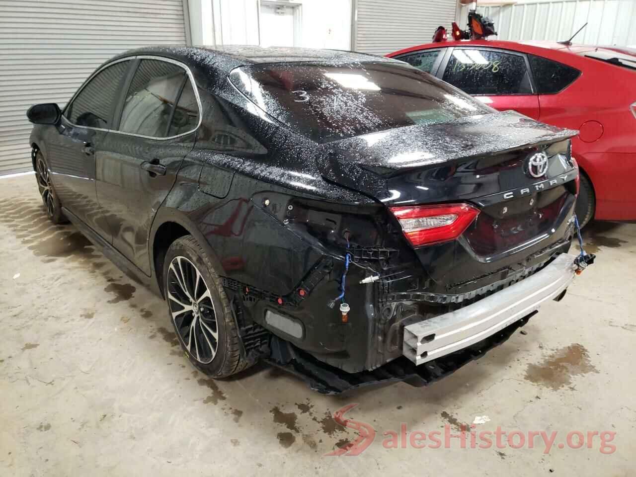 4T1B11HK3JU089764 2018 TOYOTA CAMRY