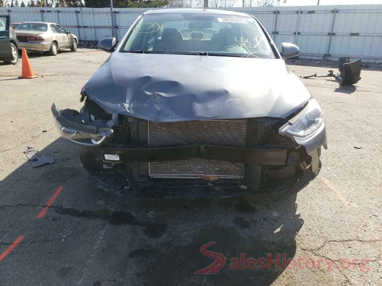 5NPD84LF5JH390180 2018 HYUNDAI ELANTRA