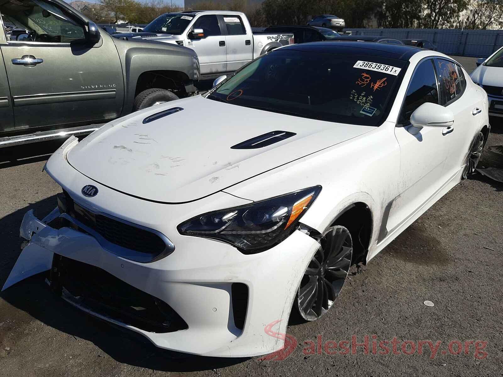 KNAE25LA2K6054964 2019 KIA STINGER