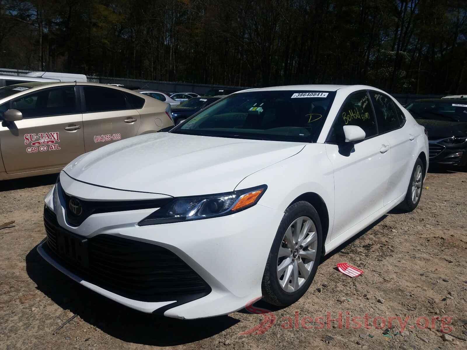 4T1B11HK8JU098931 2018 TOYOTA CAMRY