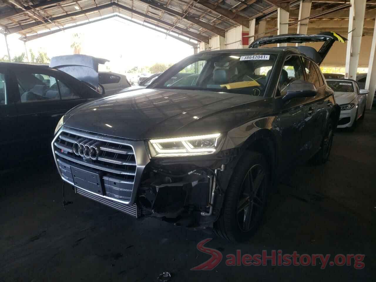 WA1C4AFY4J2076776 2018 AUDI SQ5