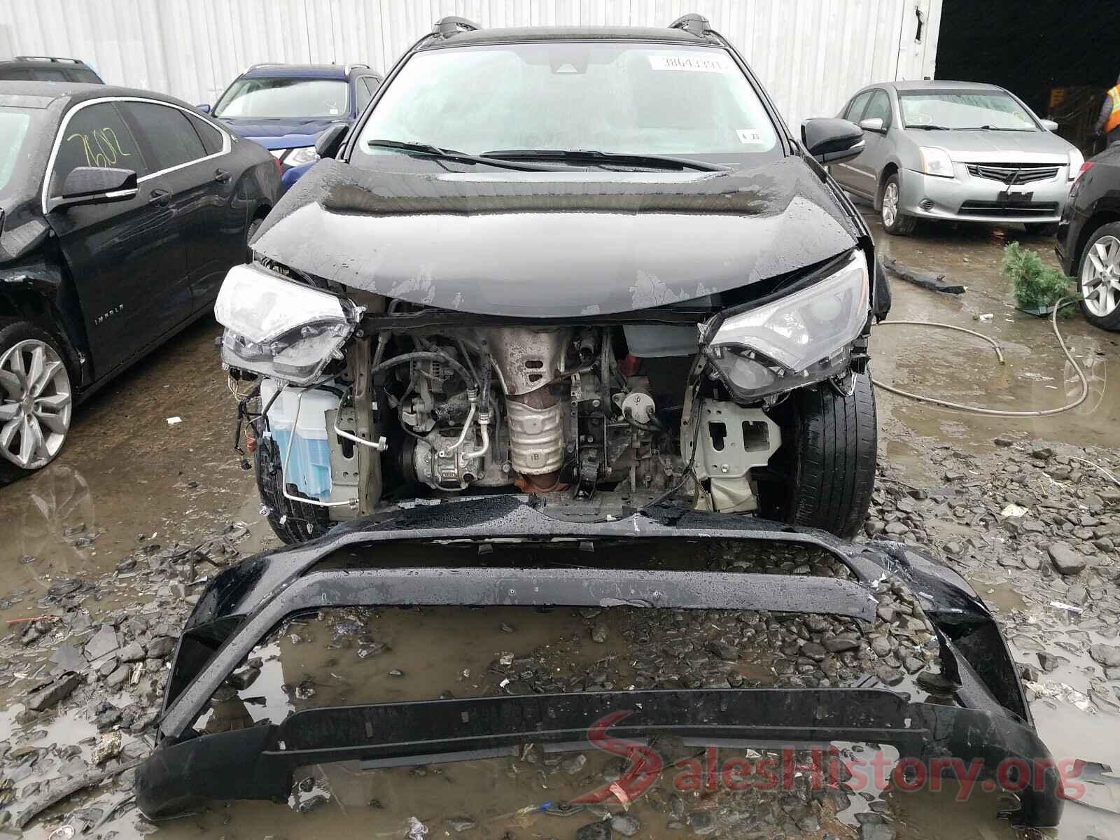 2T3RFREV4JW775316 2018 TOYOTA RAV4