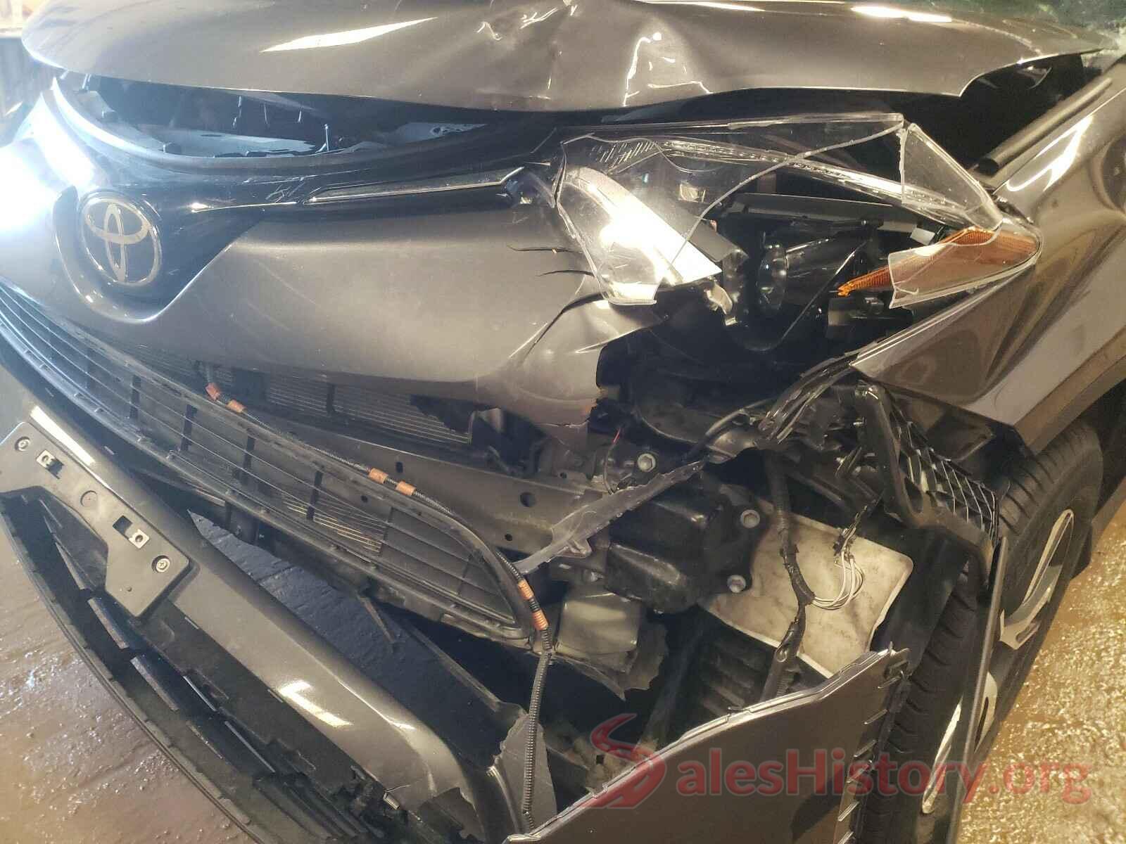 2T3RFREV5JW788379 2018 TOYOTA RAV4