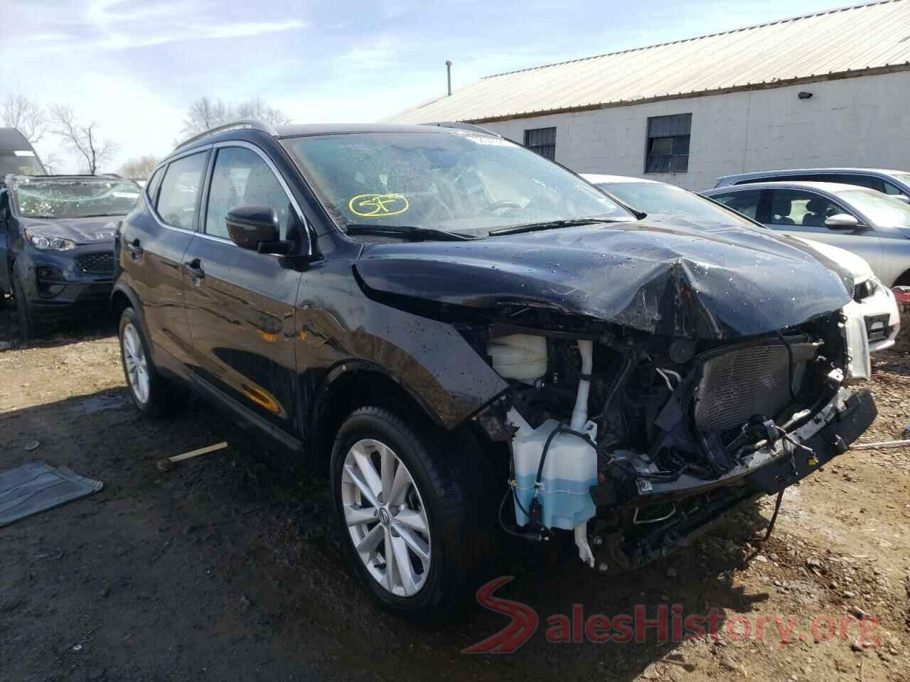 JN1BJ1CR2JW267776 2018 NISSAN ROGUE