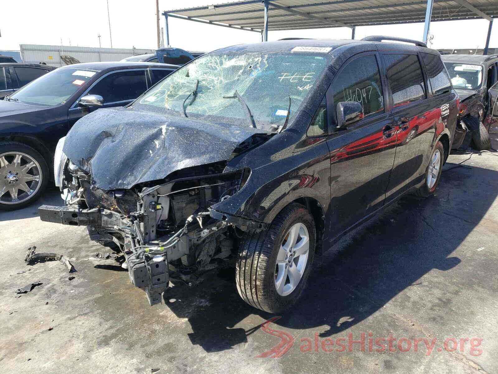 5TDKZ3DC1JS909867 2018 TOYOTA SIENNA