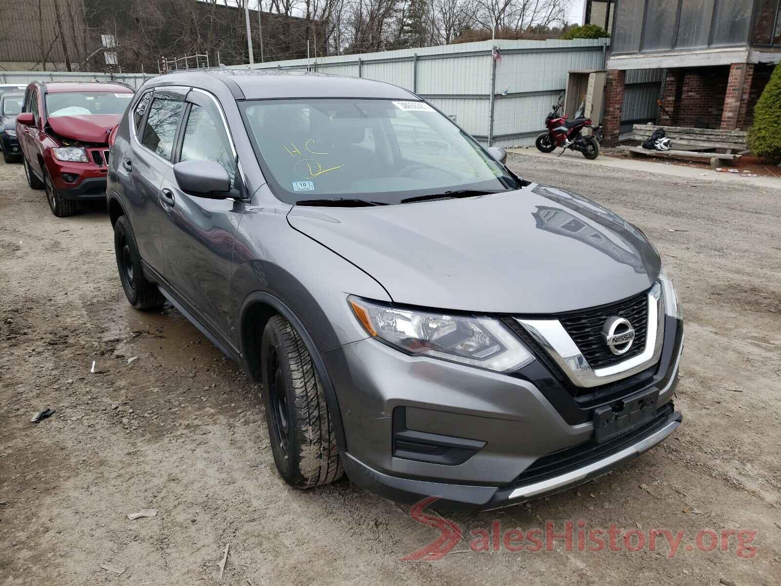 KNMAT2MV0HP565719 2017 NISSAN ROGUE